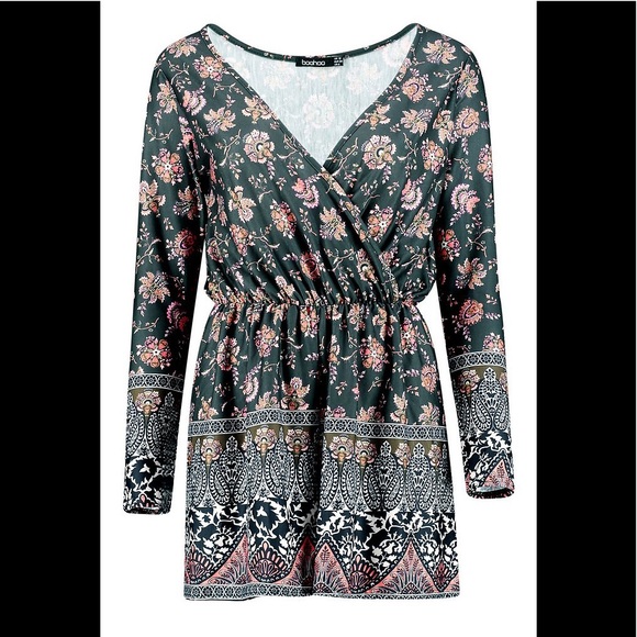 boohoo alex border print play suit US10 NWT - Picture 3 of 4